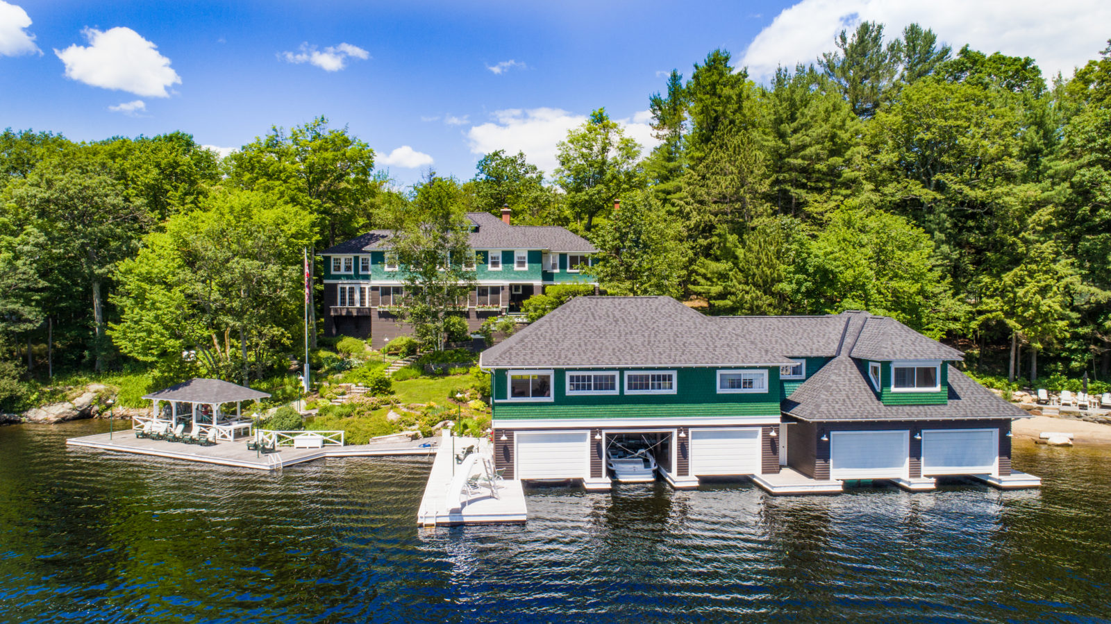 Buyers Waterfront Cottages for Sale Luxury Muskoka Real Estate